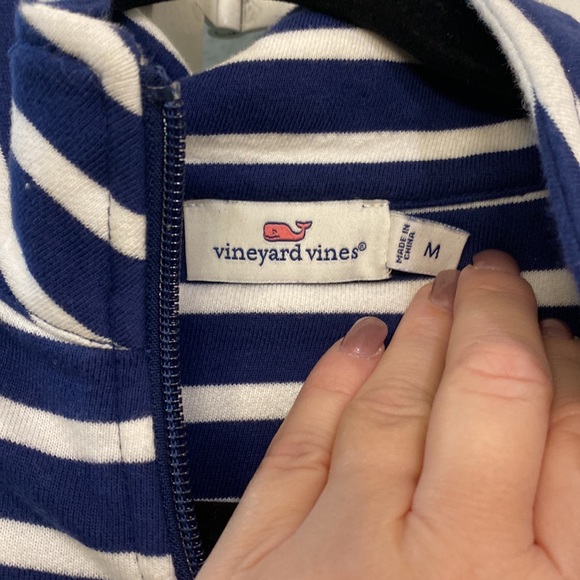 Vineyard Vines striped navy pullover. 1/4 zip - Picture 3 of 5